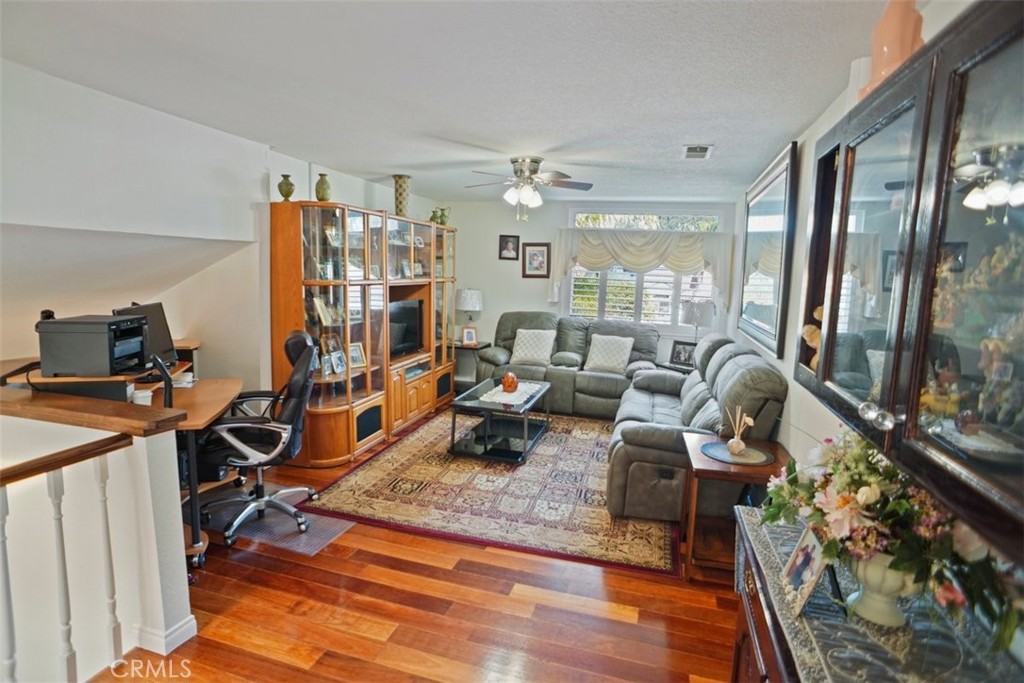 24844 Bracken Lane Stevenson Ranch, CA 91381 - Photo 18 of 25