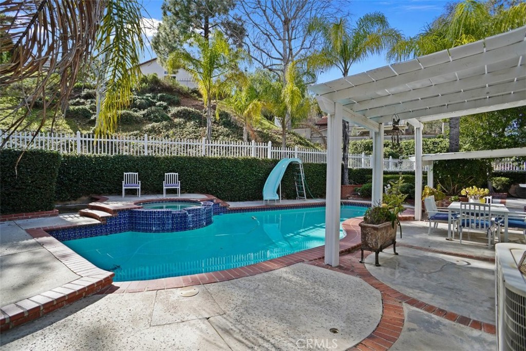 24844 Bracken Lane Stevenson Ranch, CA 91381 - Photo 23 of 25