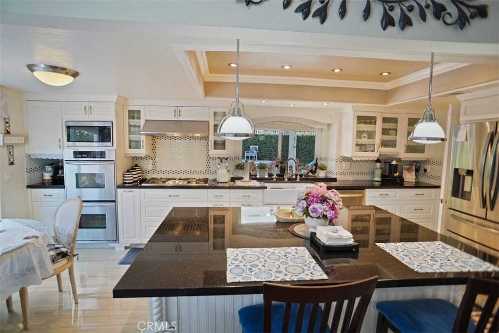 24844 Bracken Lane Stevenson Ranch, CA 91381 - Photo 10 of 25