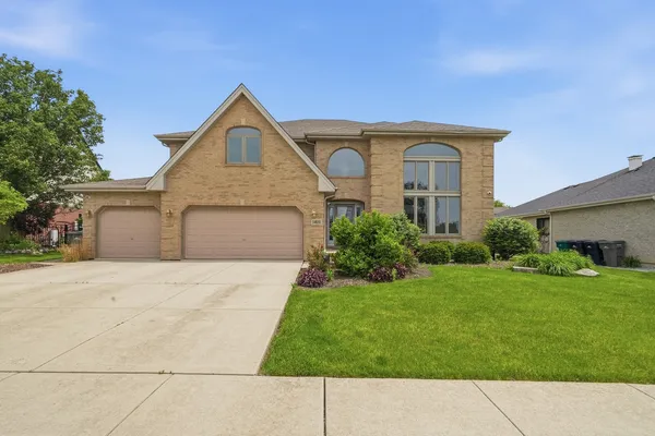 $6,000 | 14031 Preston Drive, Orland Park, IL 60467