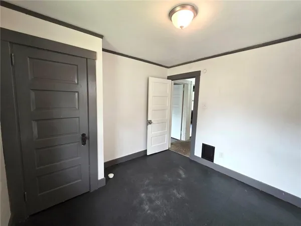 $1,150 | 231 Connecticut Avenue, Clairton, PA 15025