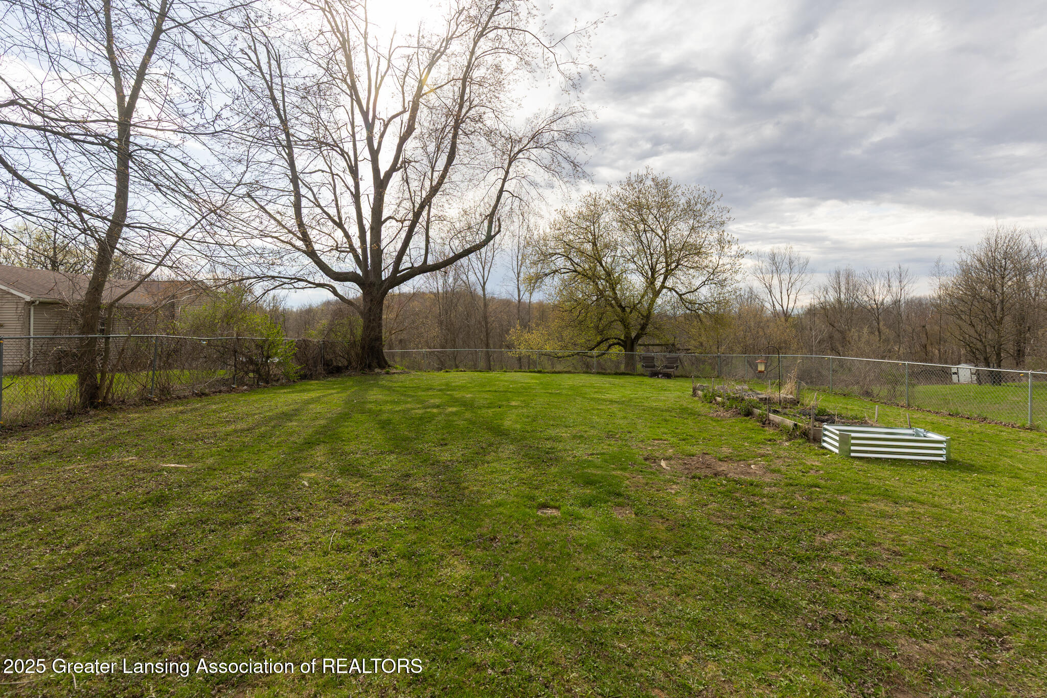 15412 Airport Road Lansing, MI 48906 - Photo 4 of 27 4