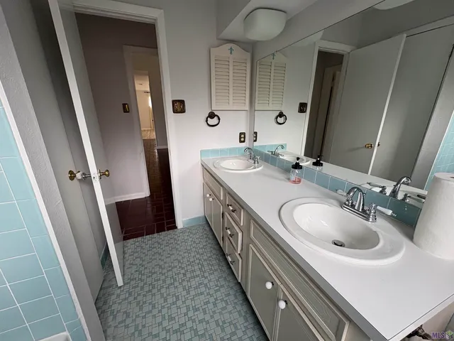 $195,000 | 1217 Onstead Street, Morgan City, LA 70380