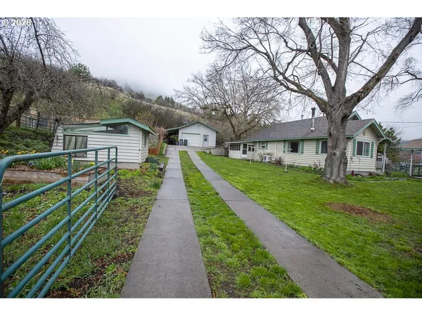 $429,000 | 204 Crook Street, La Grande, OR 97850