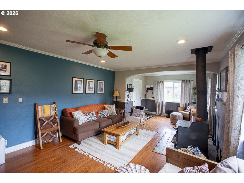 204 Crook Street La Grande, OR 97850 - Photo 5 of 30