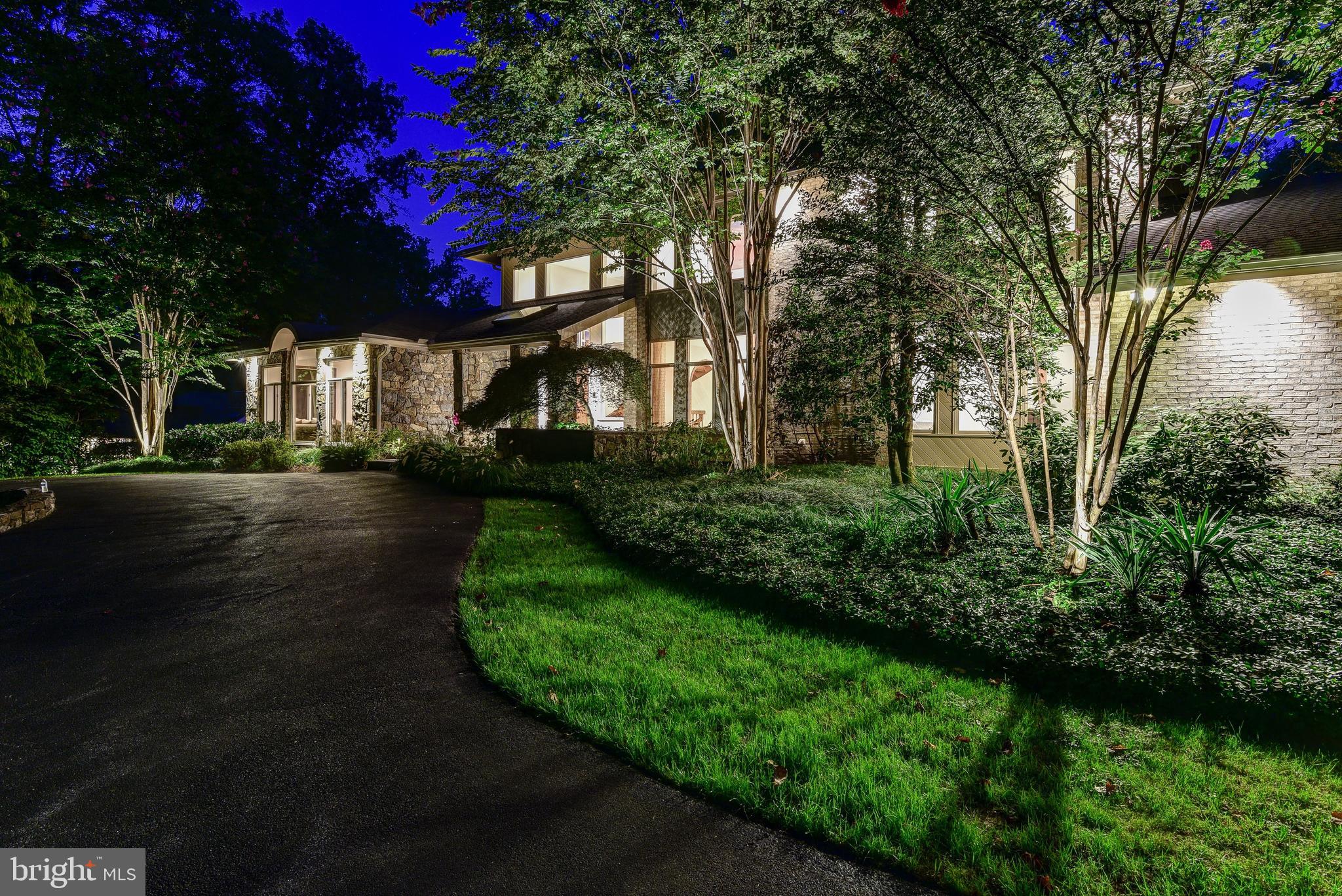 9129 Persimmon Tree Road Potomac, MD 20854 - Photo 3 of 51 Beautiful at Twilight Too