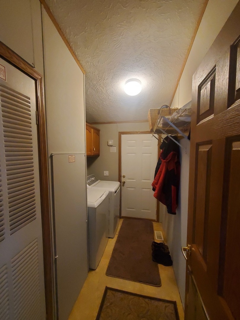 1165 Country Club Road Elgin, IL 60123 - Photo 11 of 20