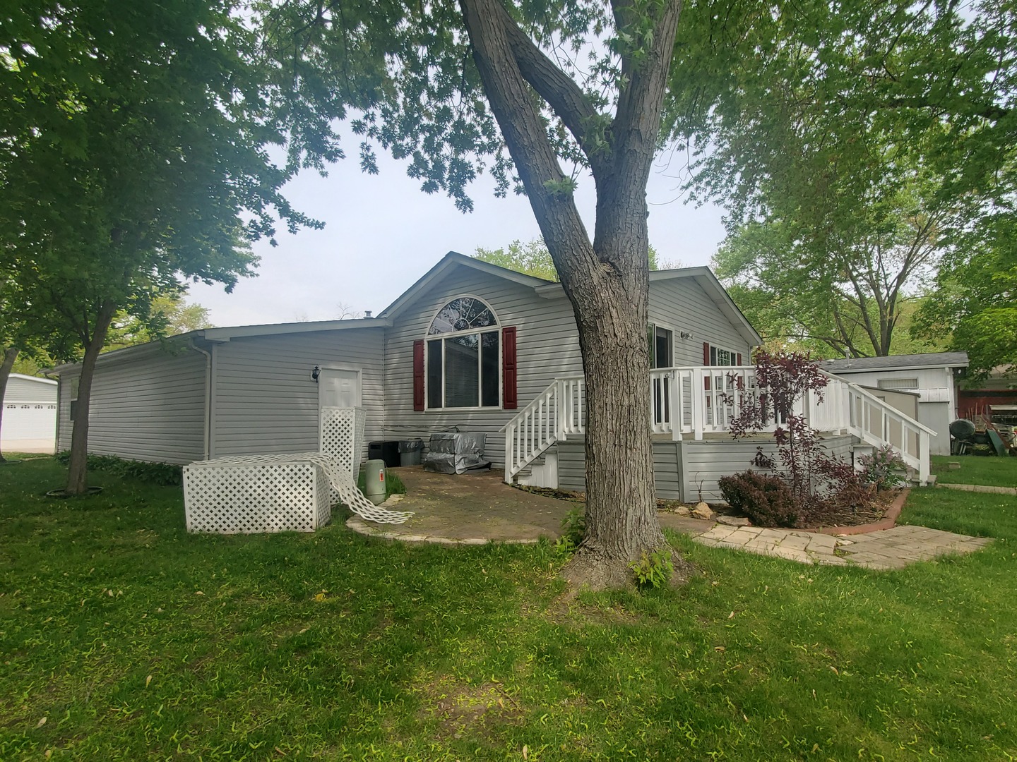 1165 Country Club Road Elgin, IL 60123 - Photo 16 of 20