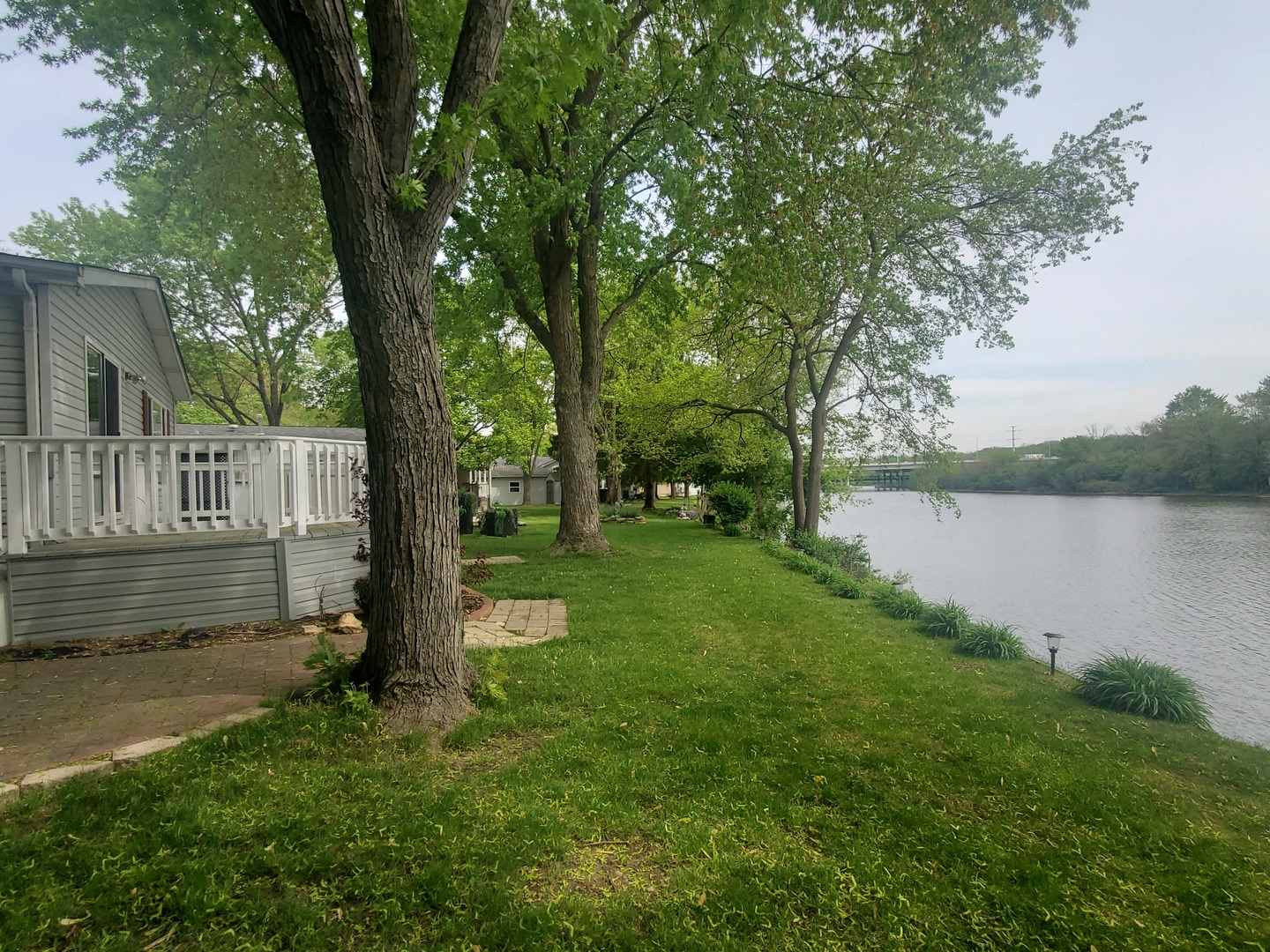 1165 Country Club Road Elgin, IL 60123 - Photo 18 of 20