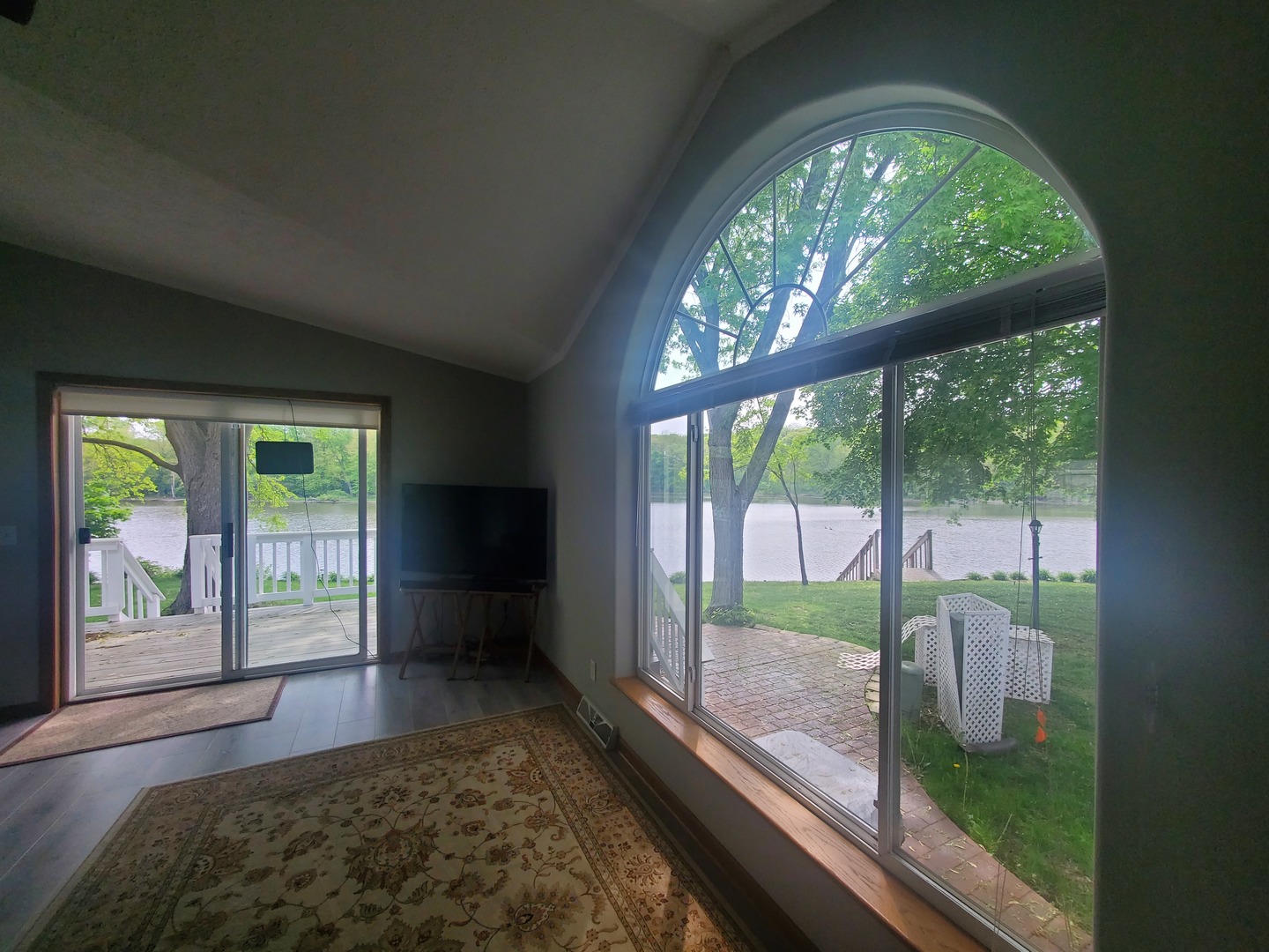 1165 Country Club Road Elgin, IL 60123 - Photo 8 of 20
