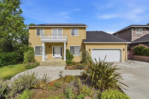 $2,850,000 | 1129 Foxhurst Way, San Jose, CA 95120