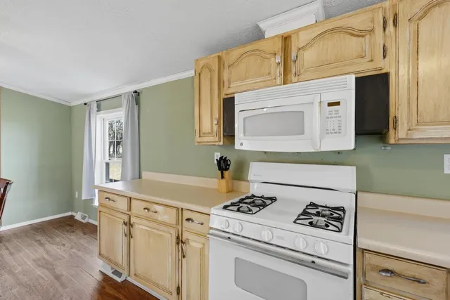 $185,000 | 1254 Grand Road, Fort Scott, KS 66701