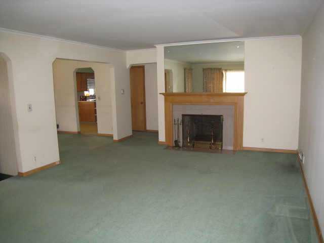 1233 Kenwick Road Columbus, OH 43209 - Photo 3 of 7 Gallery Image 3