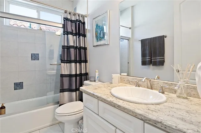 $3,151,000 | 15102 Greenleaf Street, Sherman Oaks, CA 91403