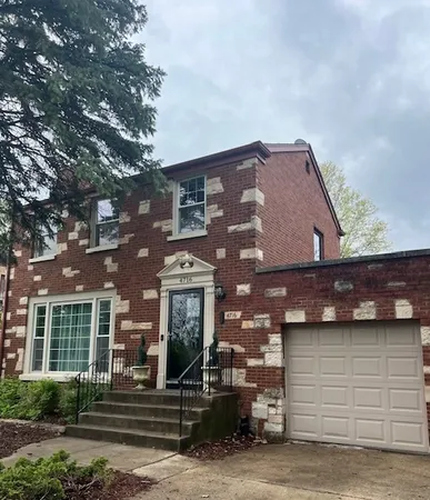 $4,000 | 4716 Wolf Road, Western Springs, IL 60558