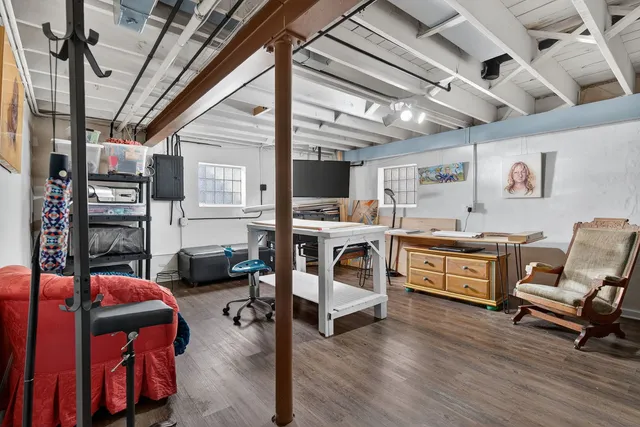 $324,900 | 7048 35th Street, Berwyn, IL 60402