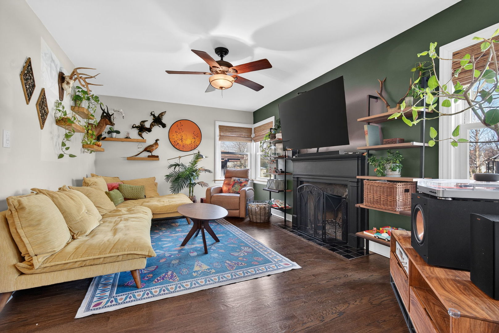 7048 35th Street Berwyn, IL 60402 - Photo 3 of 41