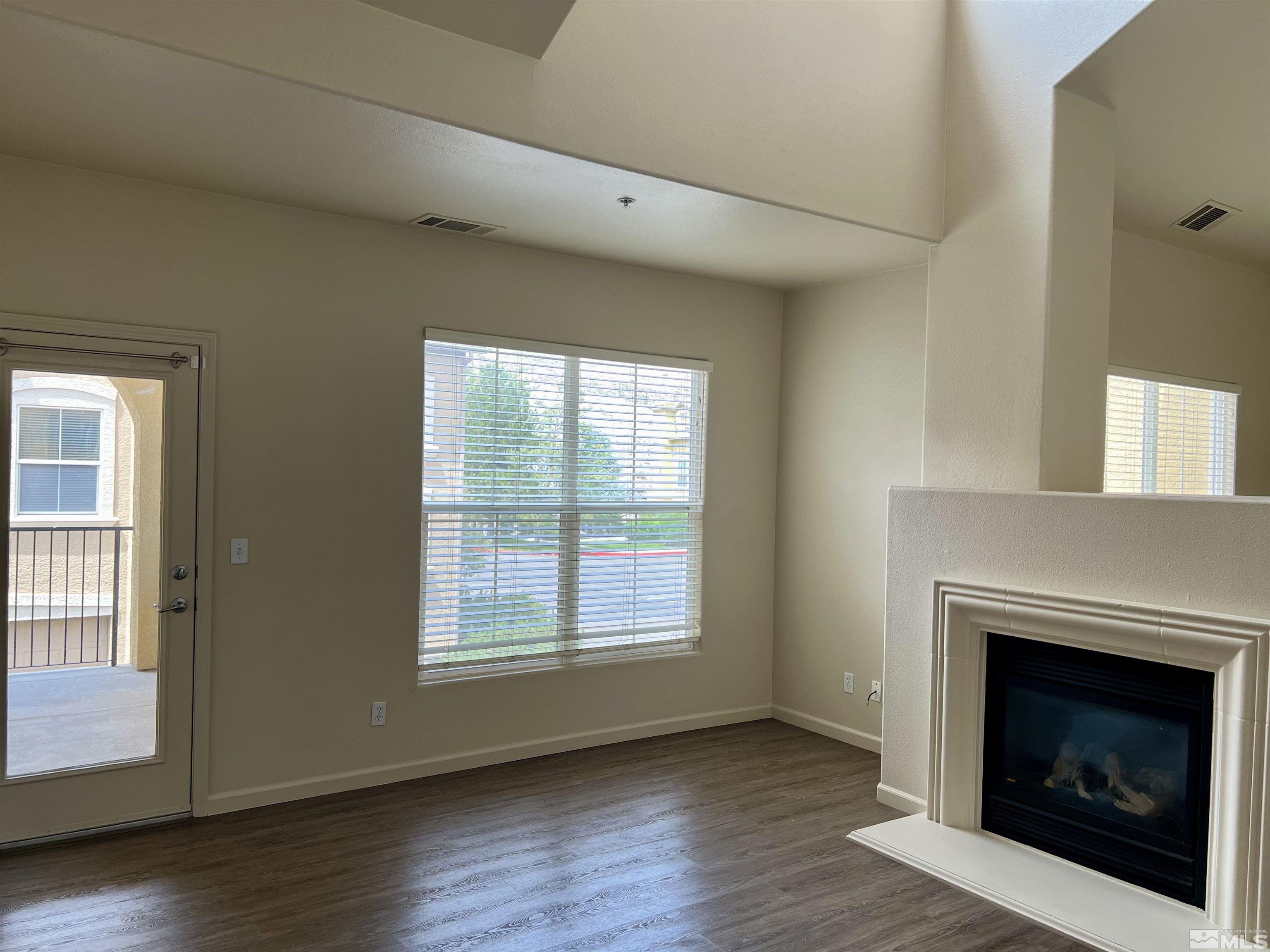 9050 Double R Boulevard, Unit 1422 Reno, NV 89521 - Photo 6 of 35 Photo 6