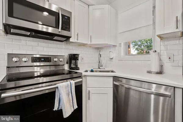 $2,900 | 2000 East A Street Northeast, Washington, DC 20002