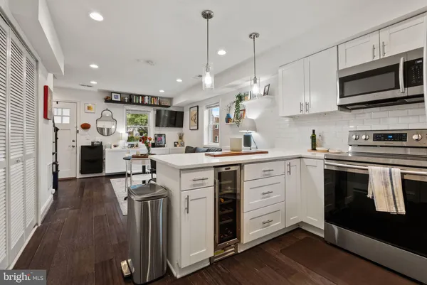 $2,900 | 2000 East A Street Northeast, Washington, DC 20002