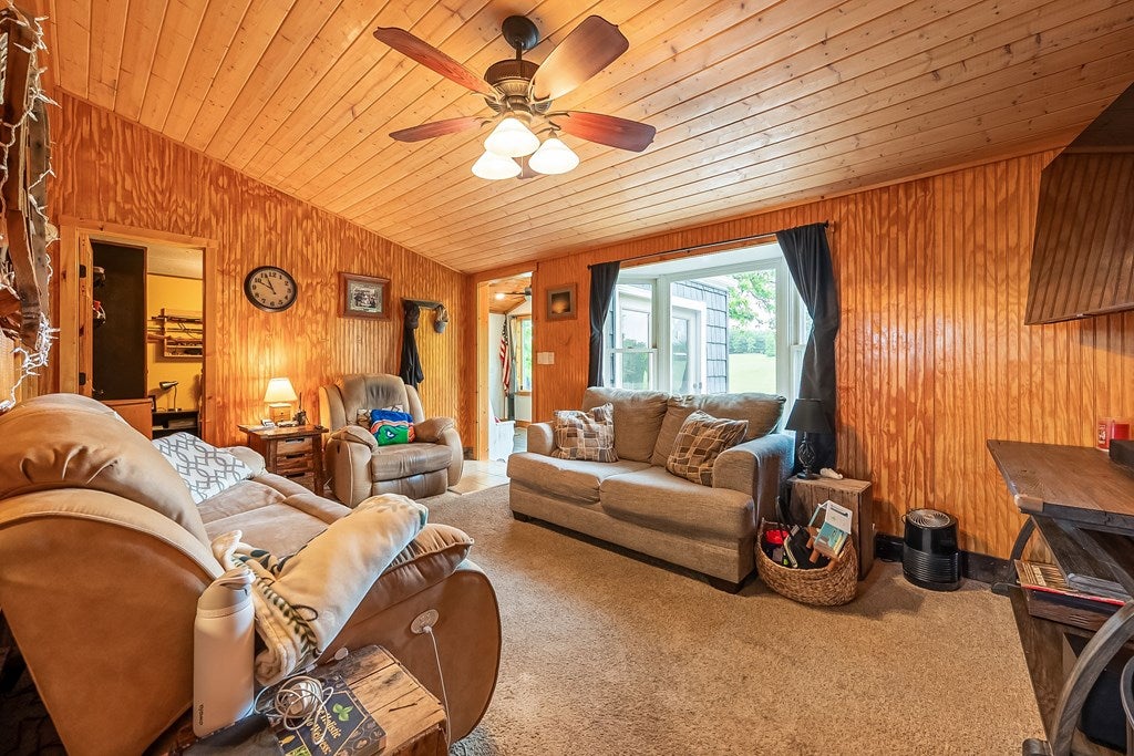 1605 Cornerstone Road Independence, VA 24348 - Photo 12 of 72 Gallery Image 12