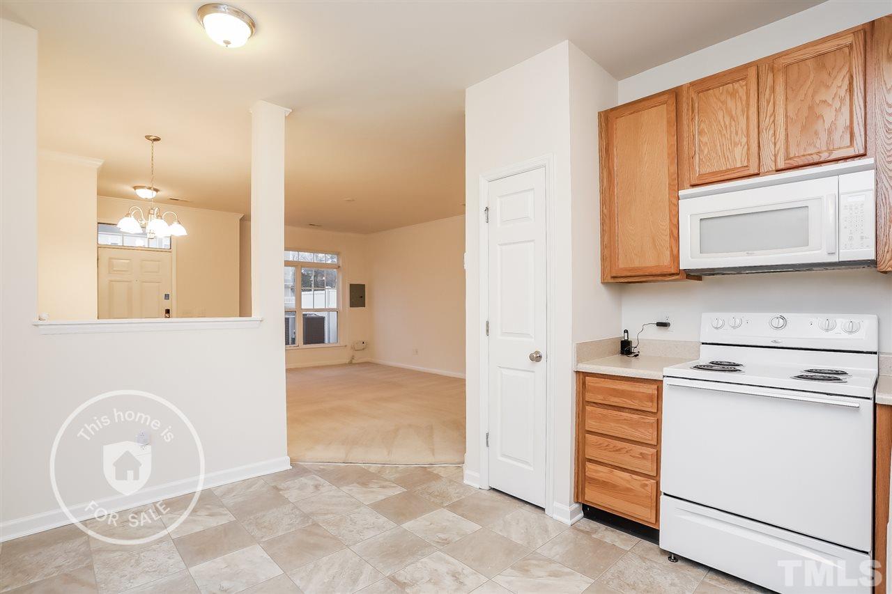 320 Gilman Lane Raleigh, NC 27610 - Photo 13 of 25 Gallery Image 13