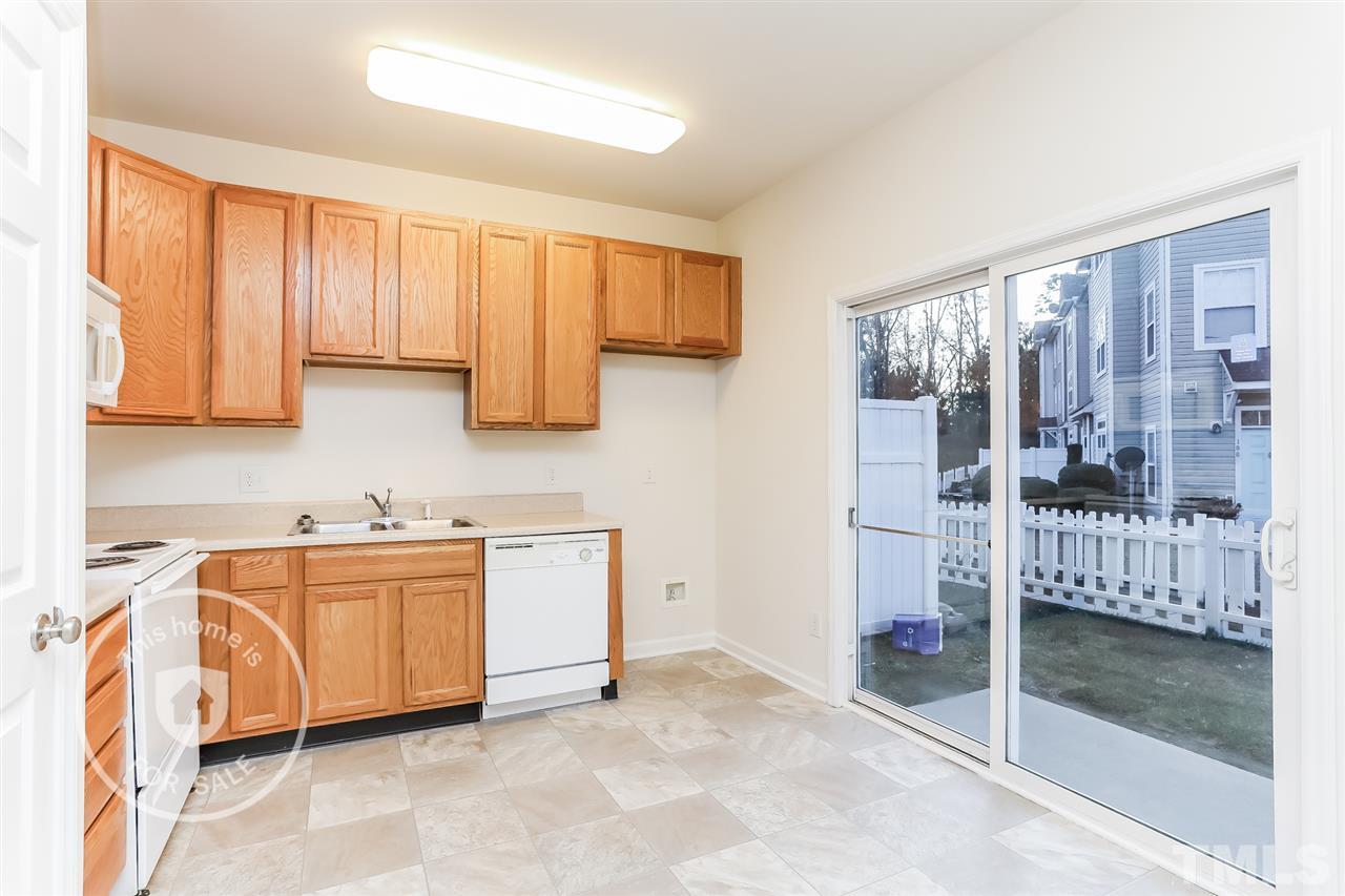 320 Gilman Lane Raleigh, NC 27610 - Photo 14 of 25 Gallery Image 14