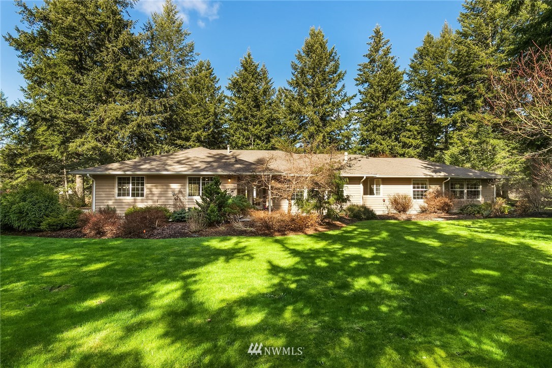 13138 Moes Road Southeast Rainier, WA 98576 - Photo 1 of 31 Gallery Image 1