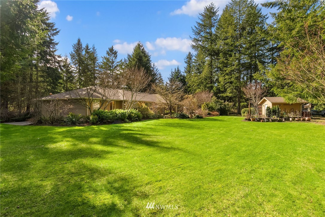 13138 Moes Road Southeast Rainier, WA 98576 - Photo 15 of 31 Gallery Image 15