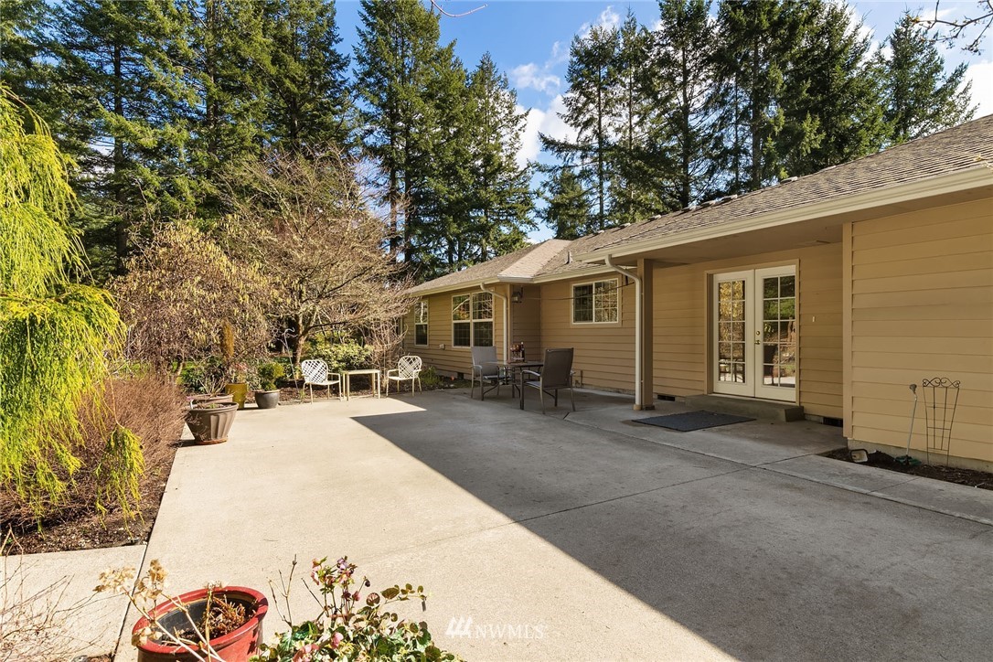 13138 Moes Road Southeast Rainier, WA 98576 - Photo 19 of 31 Gallery Image 19