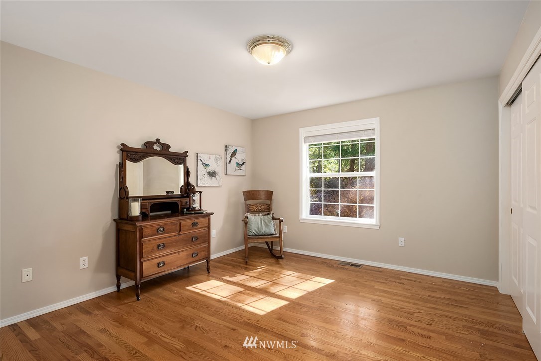13138 Moes Road Southeast Rainier, WA 98576 - Photo 27 of 31 Gallery Image 27