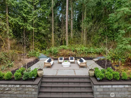 $5,250,000 | 12284 196th Avenue Northeast, Redmond, WA 98053
