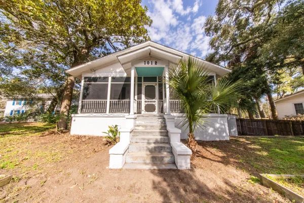$1,025,000 | 1012 East Ashley Avenue, Folly Beach, SC 29439