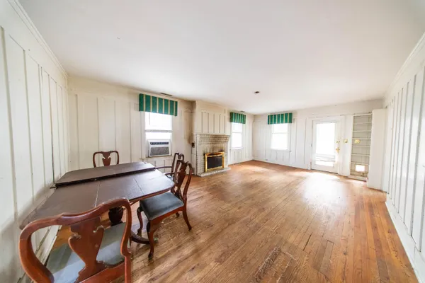 $1,025,000 | 1012 East Ashley Avenue, Folly Beach, SC 29439