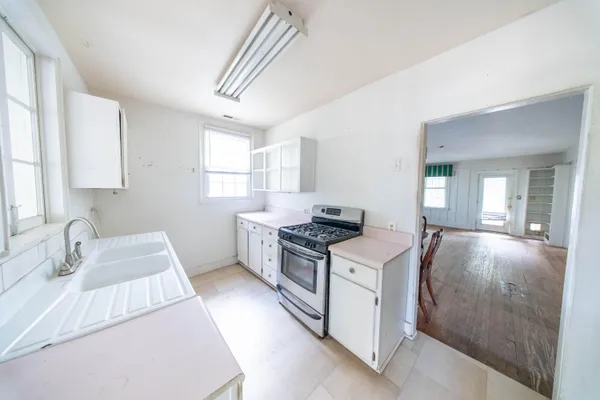 $1,025,000 | 1012 East Ashley Avenue, Folly Beach, SC 29439