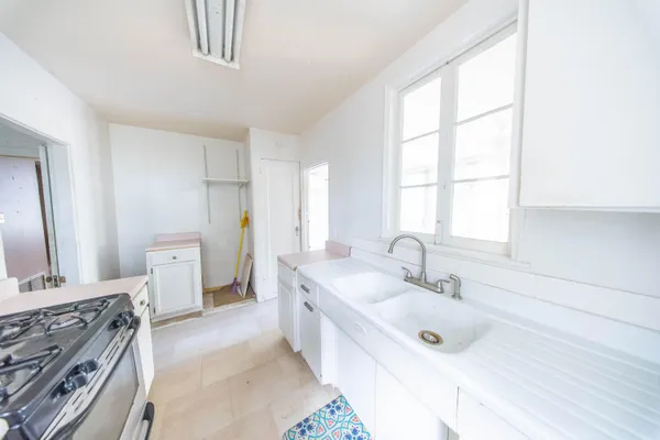 $1,025,000 | 1012 East Ashley Avenue, Folly Beach, SC 29439