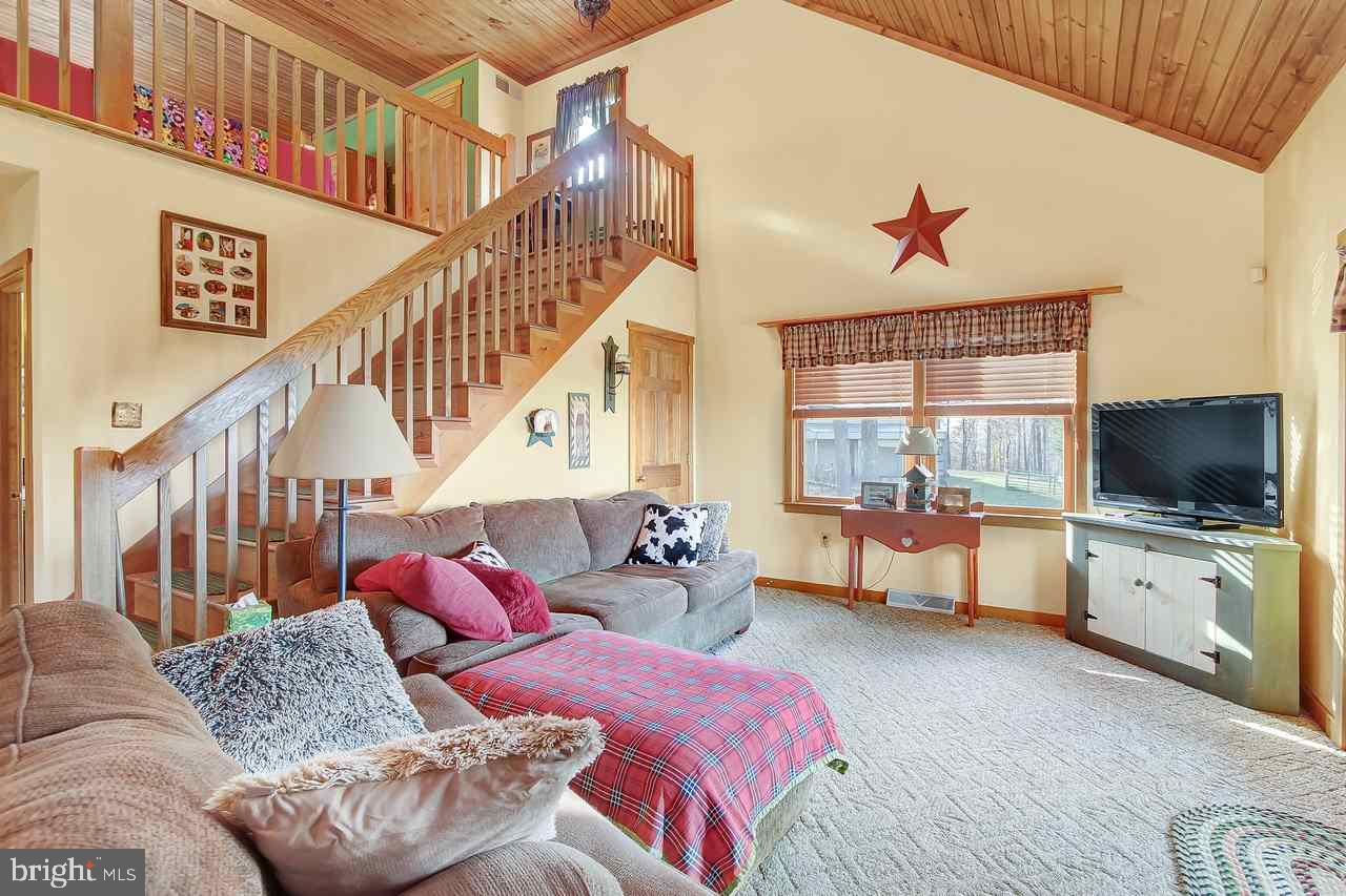 6002 Crone Road Dover, PA 17315 - Photo 2 of 36
