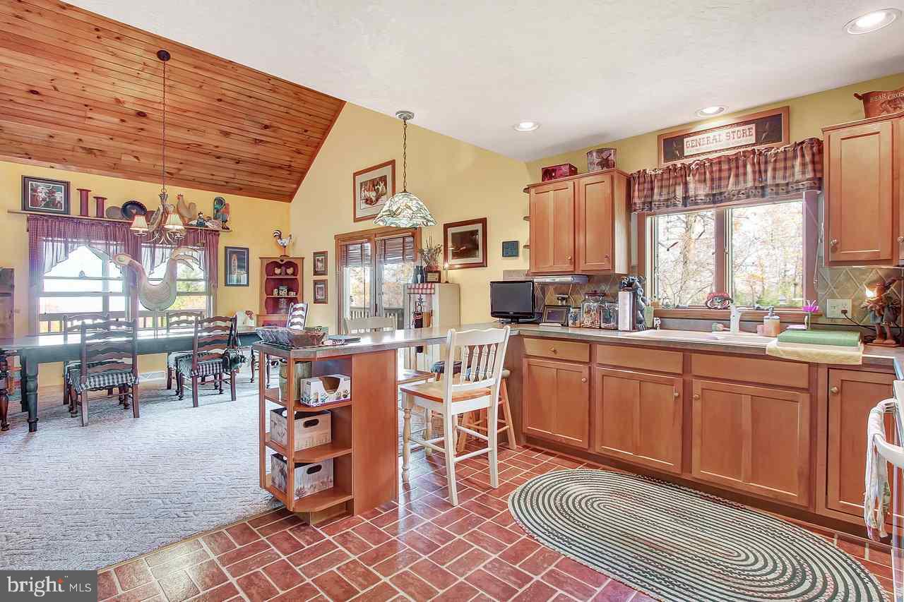 6002 Crone Road Dover, PA 17315 - Photo 8 of 36