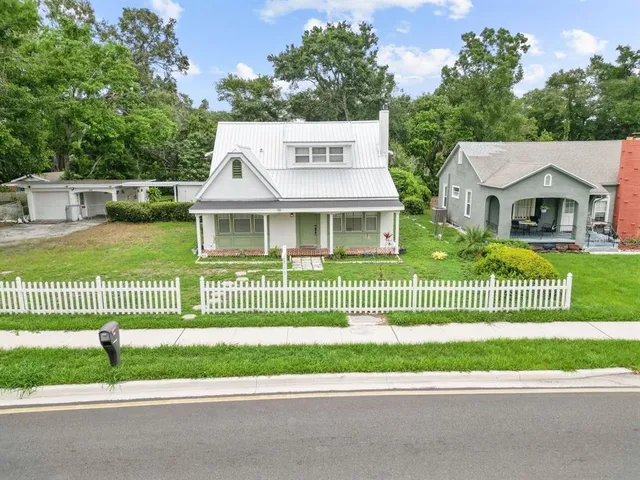 $340,000 | 415 Ave K Northeast, Winter Haven, FL 33881