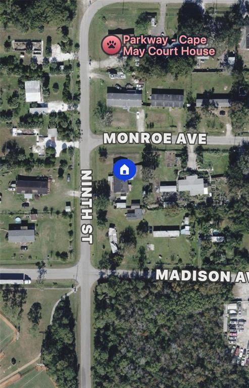 18806 Monroe Avenue Orlando, FL 32820 - Photo 2 of 44 a sign that is sitting in front of a building