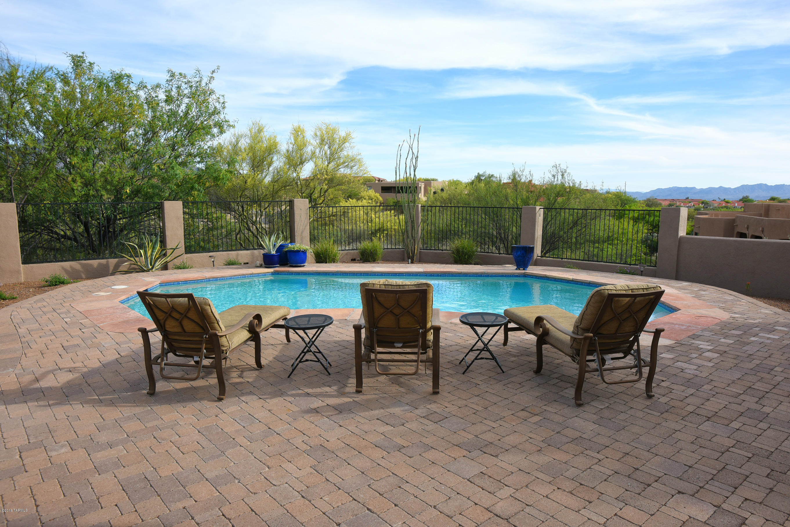 725 West Rim View Place Oro Valley, AZ 85755 - Photo 29 of 38 Gallery Image 29