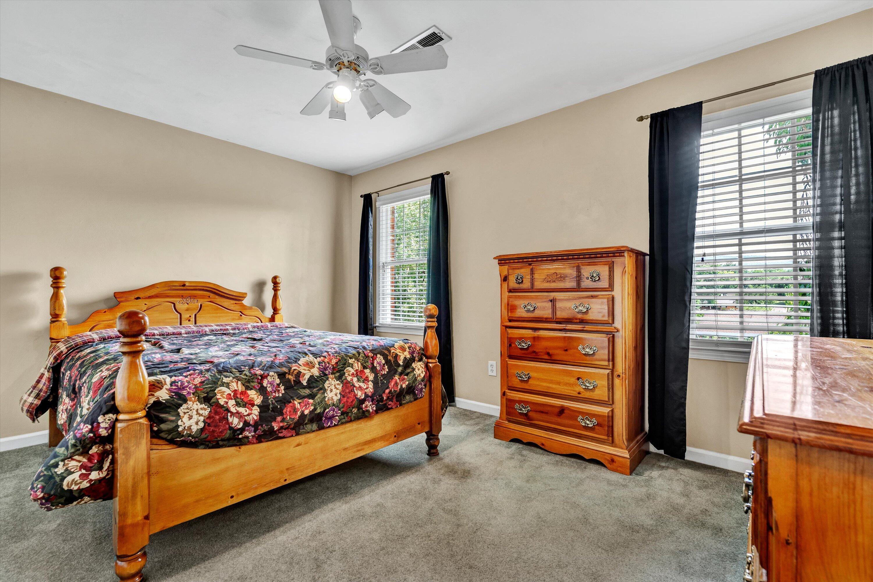 5009 Britaney Road Roanoke, VA 24012 - Photo 26 of 42 26-DSC03989
