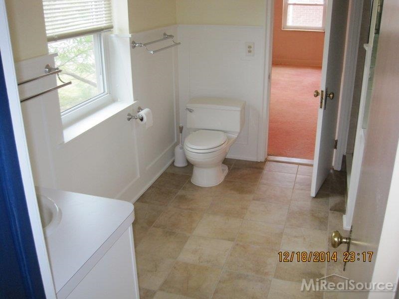 797 Trombley Road Grosse Pointe Park, MI 48230 - Photo 10 of 22