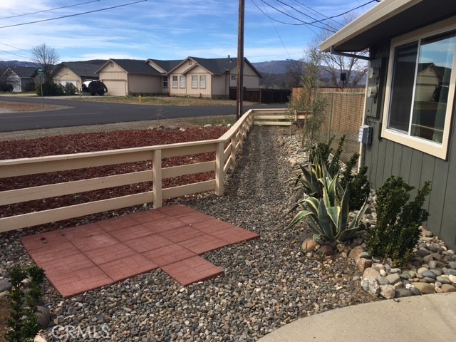 18745 Magnolia Court Hidden Valley Lake, CA 95467 - Photo 4 of 12 a view of entryway with a area