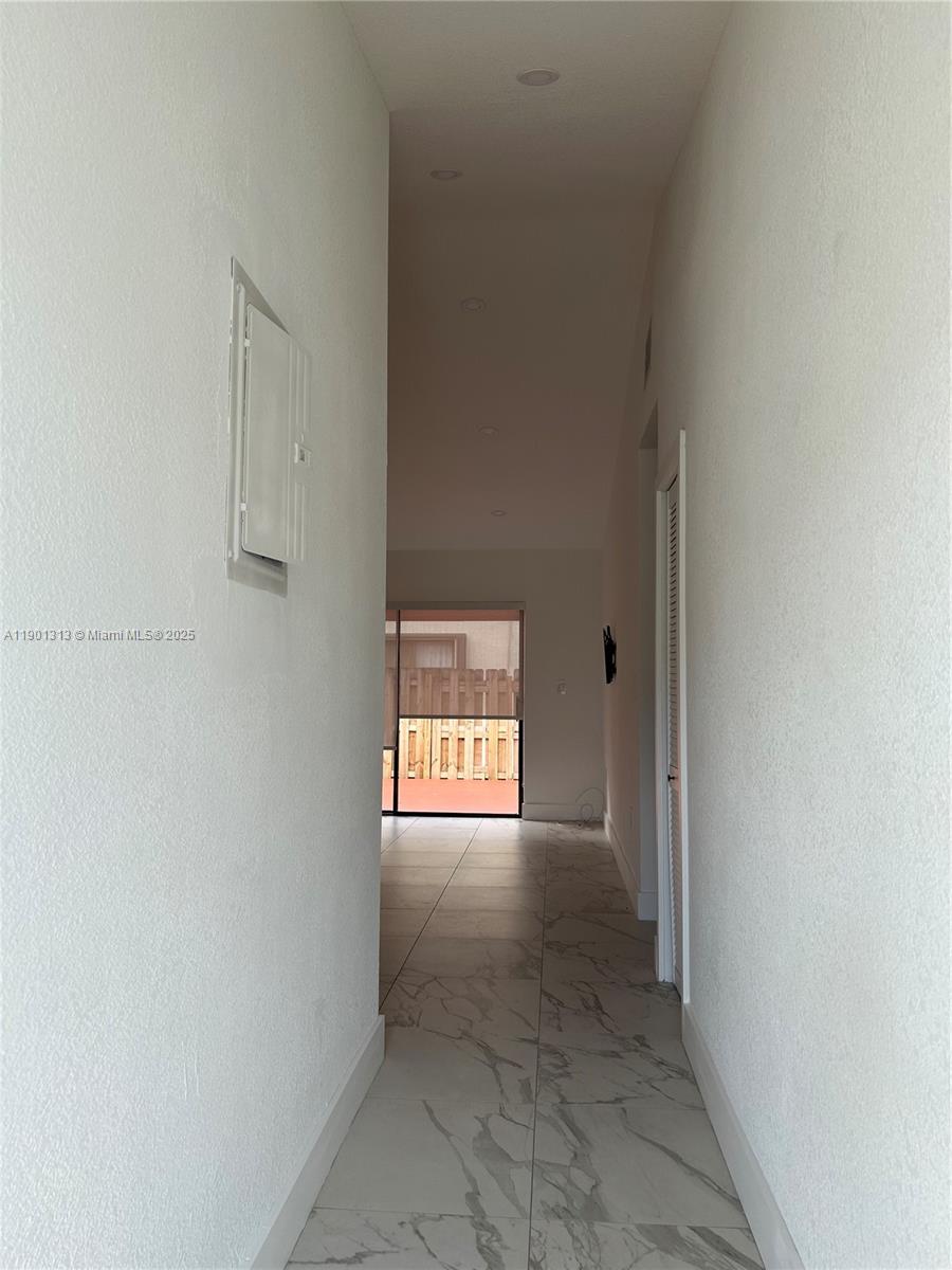 5214 West 24th Way, Unit 18D Hialeah, FL 33016 - Photo 47 of 52