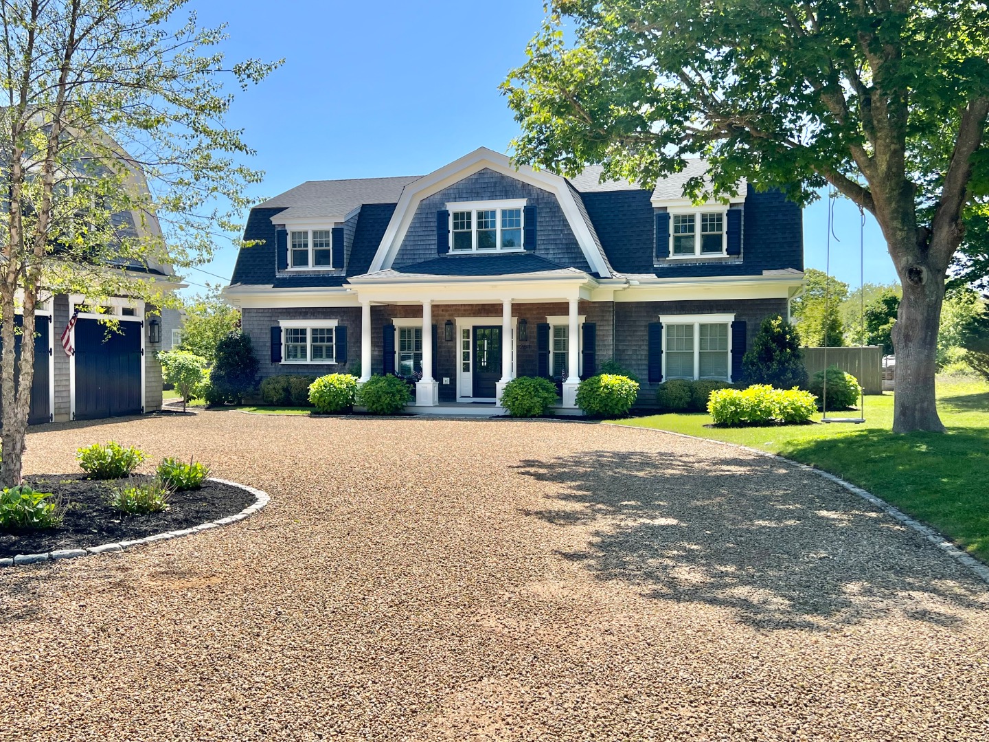 264 Katama Road Edgartown, MA 02539 - Photo 6 of 137 Gallery Image 6