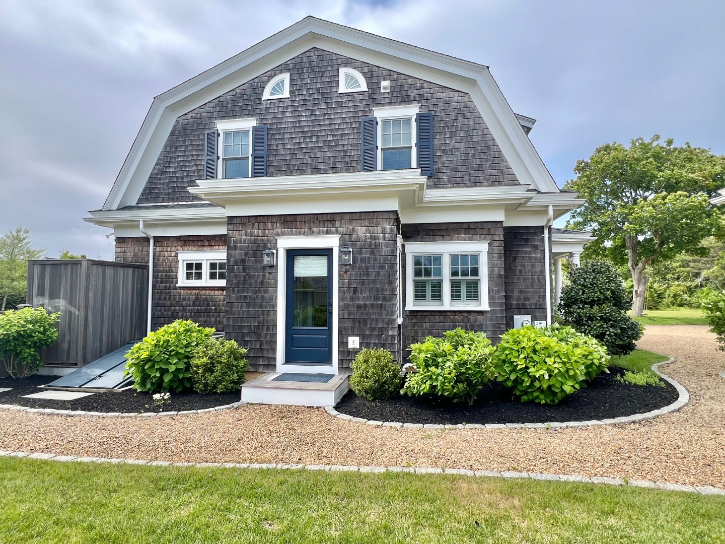 264 Katama Road Edgartown, MA 02539 - Photo 8 of 137 Gallery Image 8