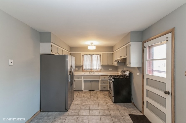 1329 Ridge Road Homewood, IL 60430 - Photo 3 of 12