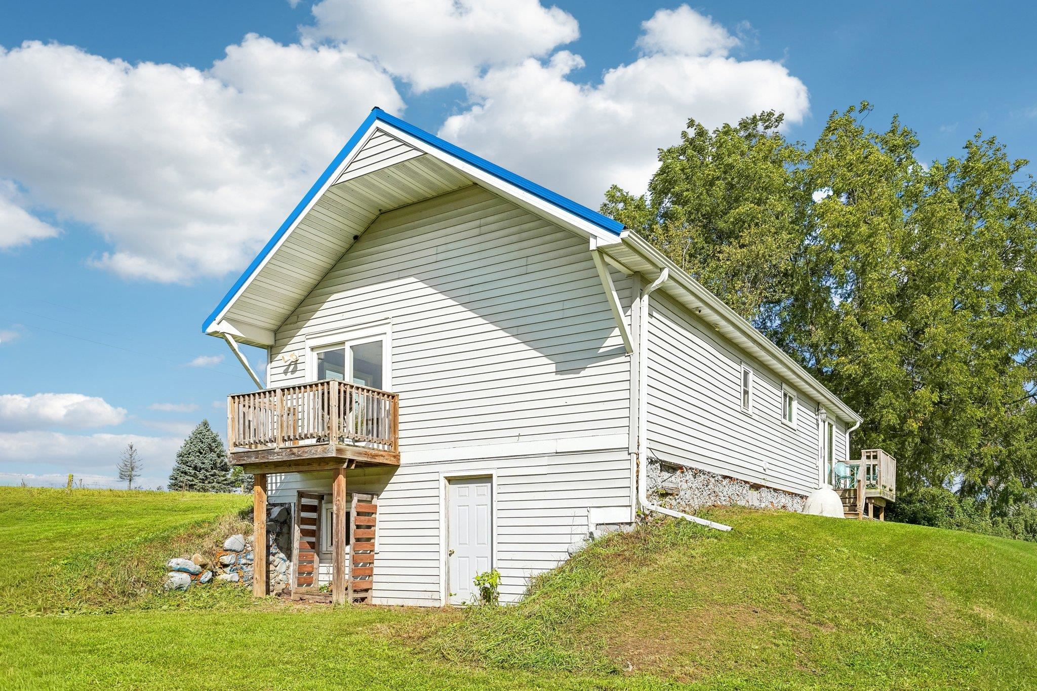 N7632 Larson Road Cambria, WI 53923 - Photo 24 of 27 Gallery Image 24
