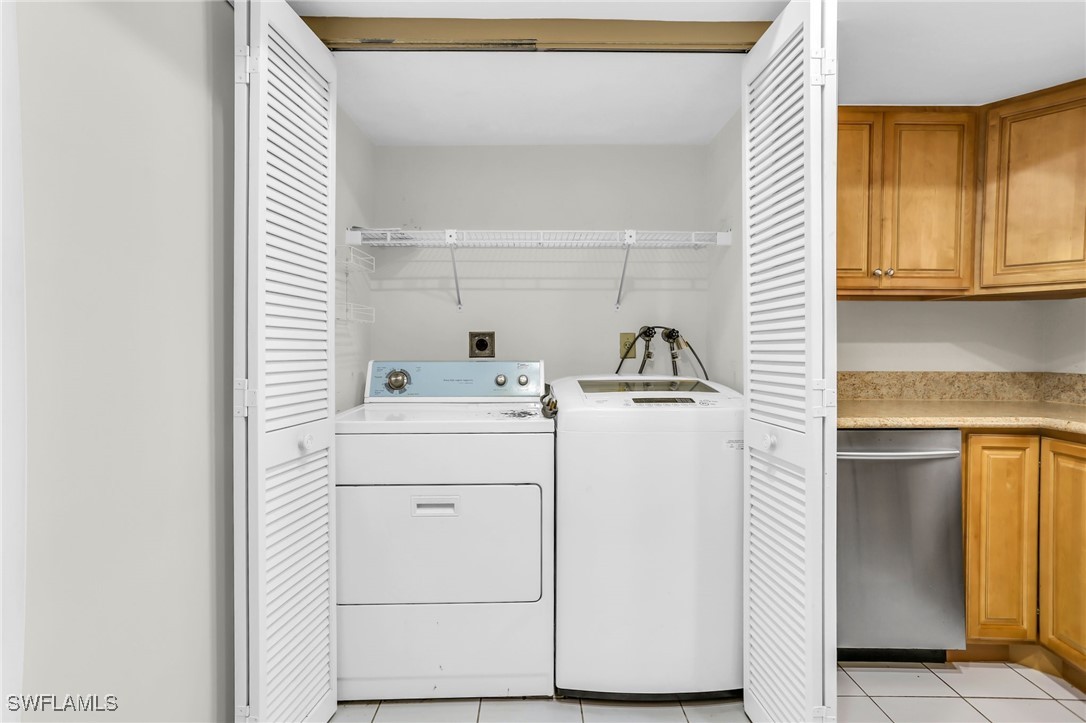 195 Cypress Way East, Unit 8 Naples, FL 34110 - Photo 18 of 18